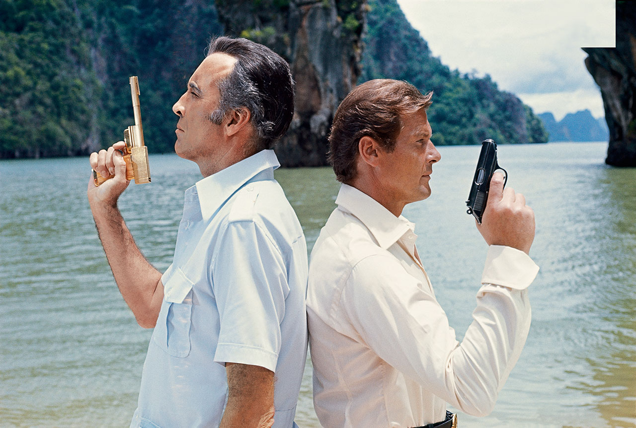 Orlebar Brown - James Bond | The Man With The Golden Gun